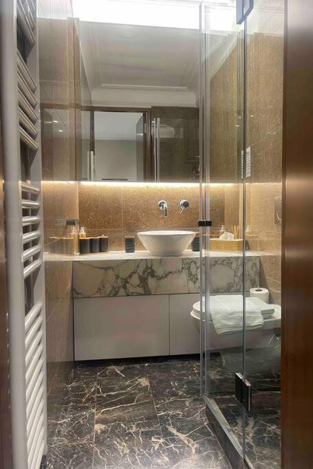 Estia Boutique Apartment เอเธนส์ ภายนอก รูปภาพ