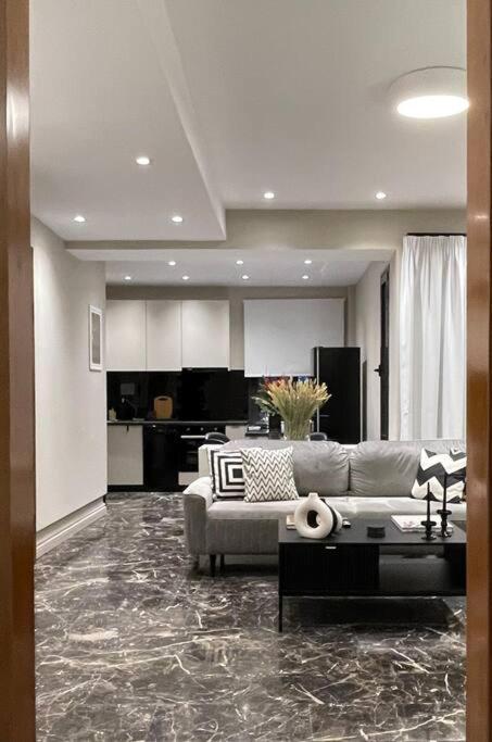 Estia Boutique Apartment เอเธนส์ ภายนอก รูปภาพ
